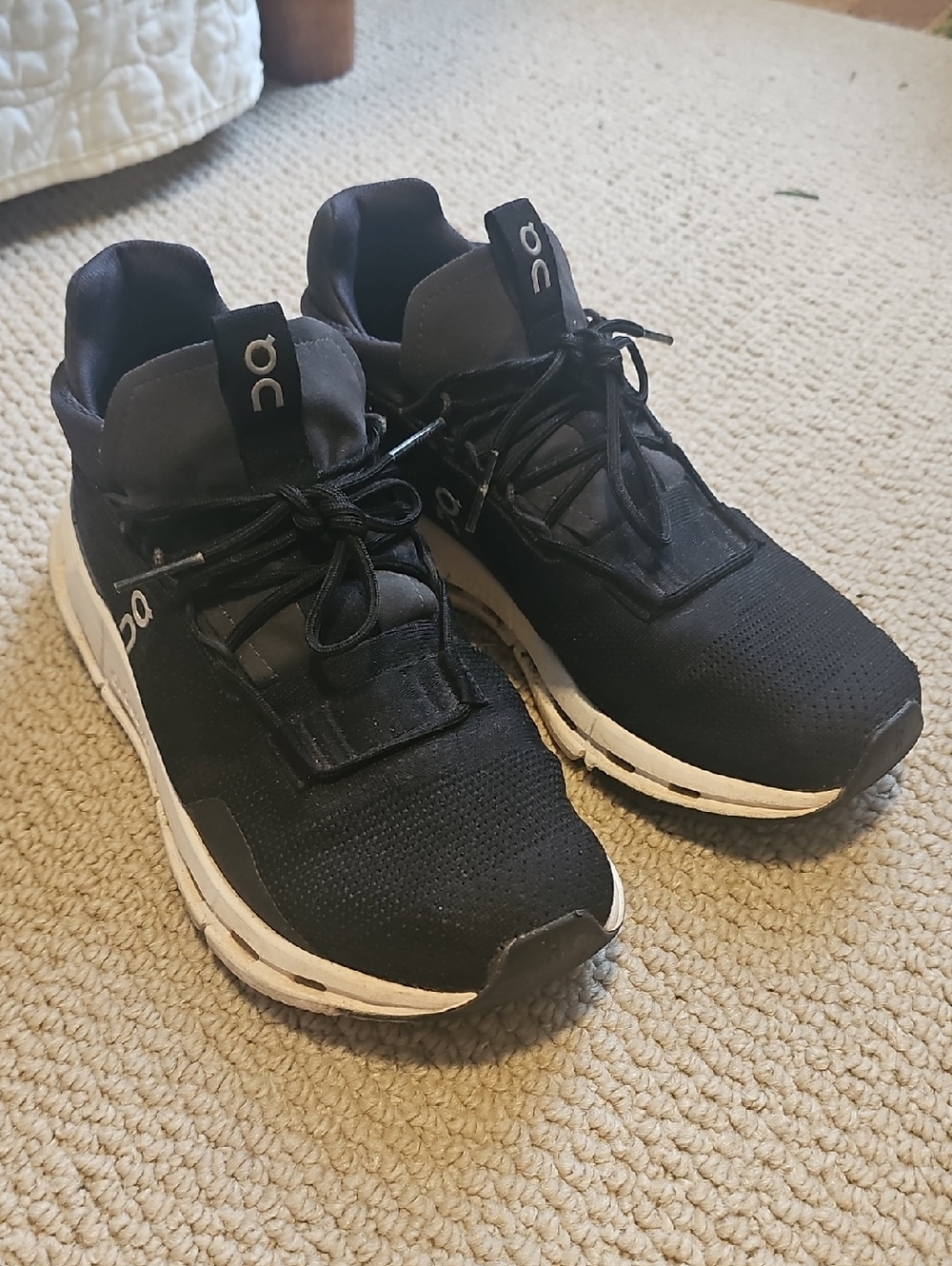 On Cloudnova Phantom Running Sneakers Sz 7